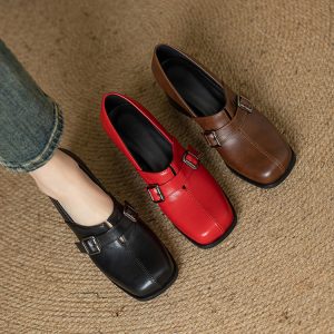 Deep Mouth Flat Shoes - Style m.html