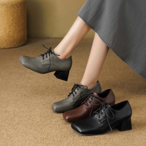 Women's Deep Mouth Flat Shoes - Retro PU Lace-Up